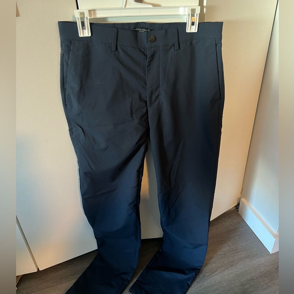 Banana Republic Men’s Slim Fit Dress Pants 32x34